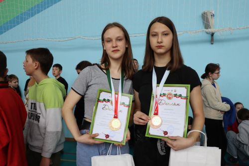 В Нурлате прошла церемония награждения победителей Первенства РТ по борьбе на поясах (фоторепортаж)