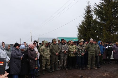 В Нурлатском районе простились с участником СВО Федоровым Александром