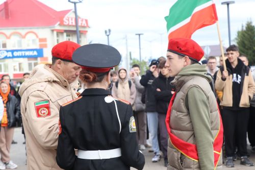 В День Победы в Нурлате наградили юнармейцев