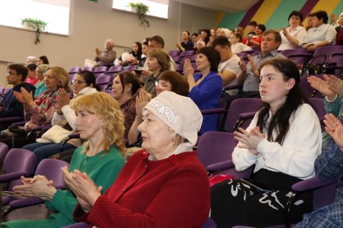 В Нурлате прошел творческий вечер заслуженного работника культуры РТ Розы Ахметзановой