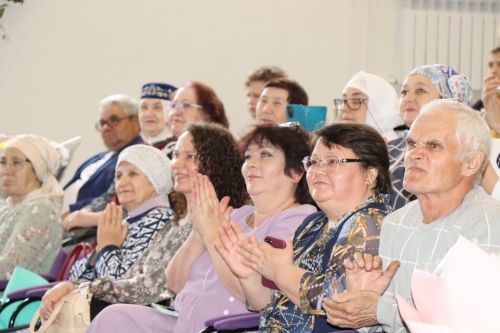 В Нурлате прошел творческий вечер заслуженного работника культуры РТ Розы Ахметзановой
