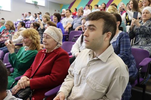 В Нурлате прошел творческий вечер заслуженного работника культуры РТ Розы Ахметзановой