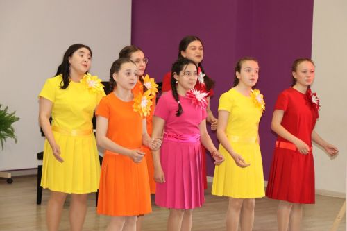 В Нурлате прошел творческий вечер заслуженного работника культуры РТ Розы Ахметзановой