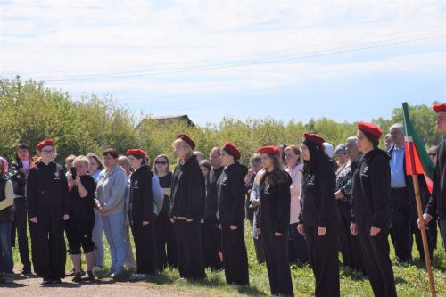 В селе Тюрнясево с воинскими почестями похоронили земляка, погибшего на СВО
