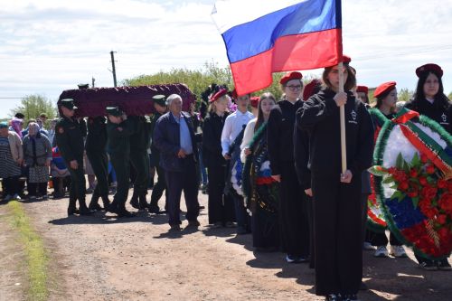 В селе Тюрнясево с воинскими почестями похоронили земляка, погибшего на СВО