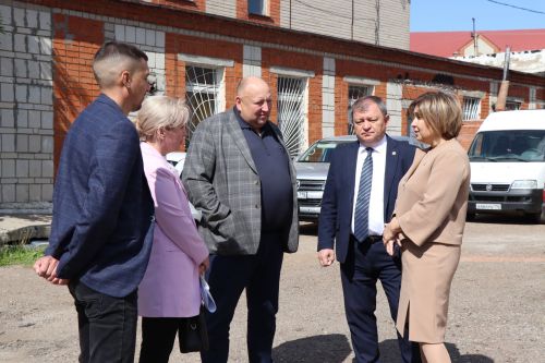 Соцкоординаторы Госфонда «Защитники Отечества» посетили  нурлатского предпринимателя Артура Кабирова