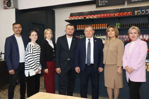Соцкоординаторы Госфонда «Защитники Отечества» посетили  нурлатского предпринимателя Артура Кабирова
