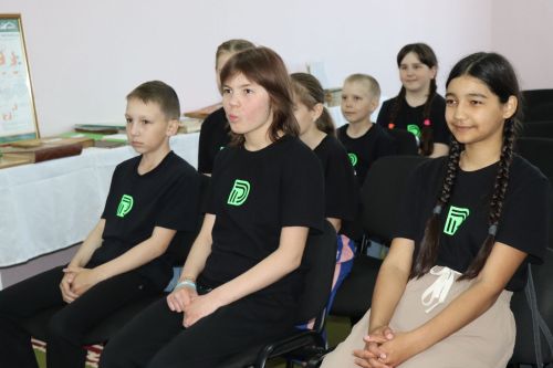 Юных блогеров Нурлата поздравили с окончанием школы «Мин татар баласы»
