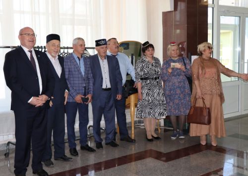 В Нурлате прошло выездное заседание Всемирного конгресса татар