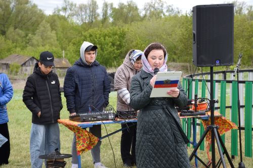 В Нижнем Нурлате в преддверии Дня Победы открыли арт-объект «Журавли»
