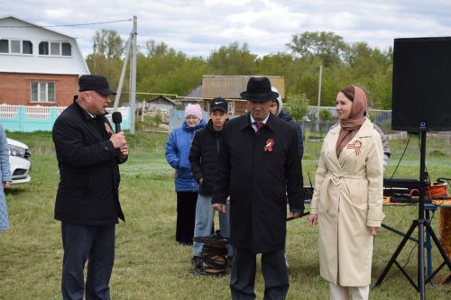 В Нижнем Нурлате в преддверии Дня Победы открыли арт-объект «Журавли»