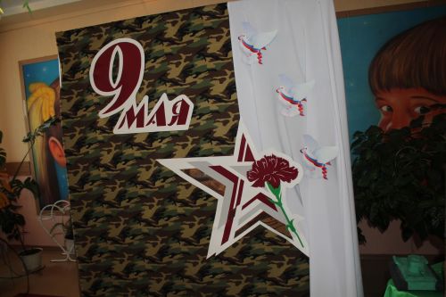 В Нурлатской гимназии провели урок памяти, посвященный Героям