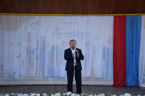 В Нурлате отметили День России