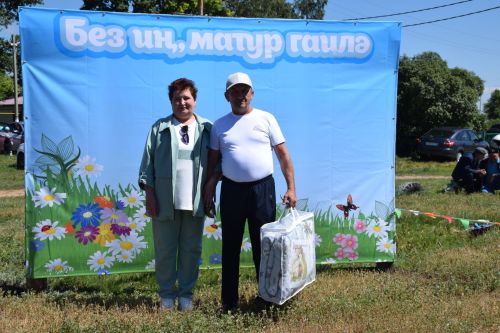 В День села в Степном Озере гостей угощали бабушкиными блинами из печи (ФОТОРЕПОРТАЖ)