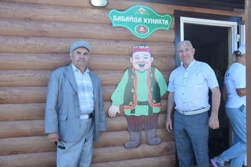В День села в Степном Озере гостей угощали бабушкиными блинами из печи (ФОТОРЕПОРТАЖ)