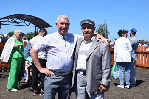 В День села в Степном Озере гостей угощали бабушкиными блинами из печи (ФОТОРЕПОРТАЖ)