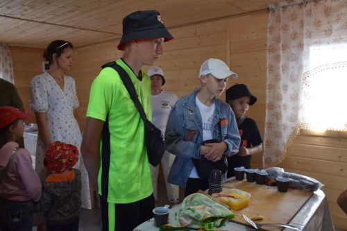 В День села в Степном Озере гостей угощали бабушкиными блинами из печи (ФОТОРЕПОРТАЖ)