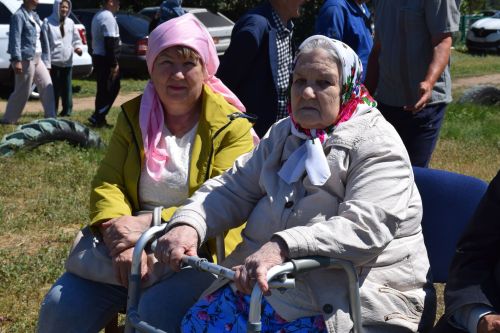 В День села в Степном Озере гостей угощали бабушкиными блинами из печи (ФОТОРЕПОРТАЖ)