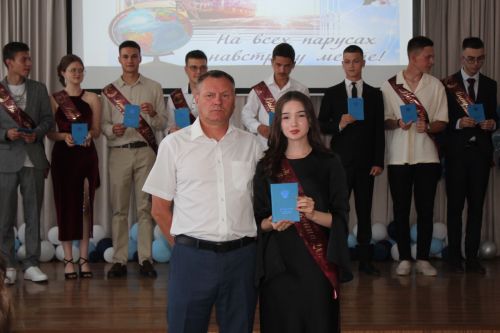 Нурлатская школа №1 сделала свой 60-й выпуск
