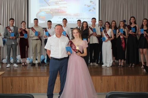 Нурлатская школа №1 сделала свой 60-й выпуск