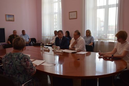 В Нурлате депутат Государственной Думы РФ от партии «Единая Россия» Айдар Метшин провел прием граждан