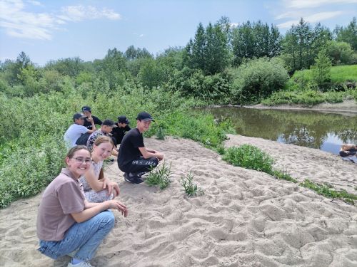 При Кульбаево-Марасинской школе работают летний оздоровительный лагерь «Дружба» и трудовой лагерь «Патриот»