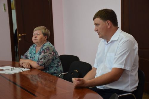 В Нурлате депутат Государственной Думы РФ от партии «Единая Россия» Айдар Метшин провел прием граждан