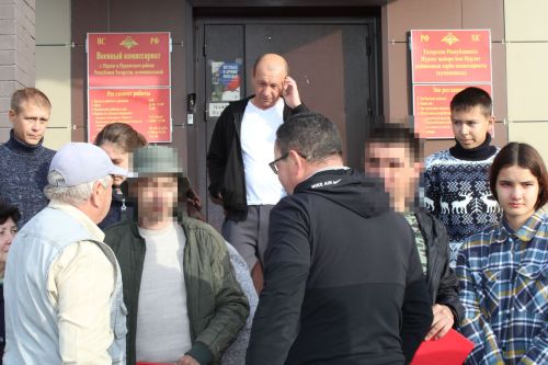Отец семерых детей из Нурлата заключил контракт с Министерством обороны РФ