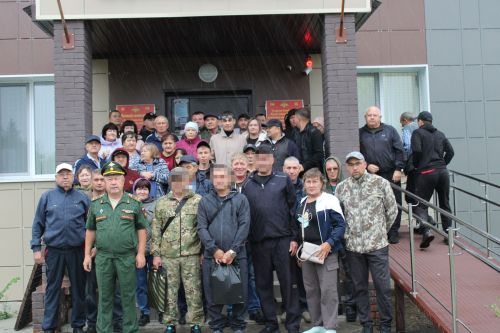 Еще трое нурлатцев отправились на СВО по контракту