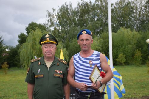 У летчиков Нурлата появилось свое памятное место в центральном парке