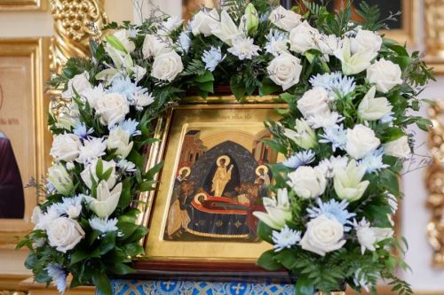 Епископ Пахомий поздравляет всех православных с праздником Успения Пресвятой Богородицы