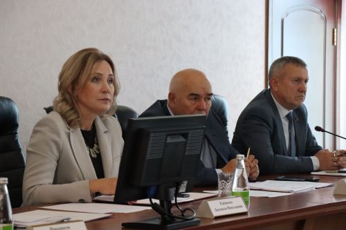 В Нурлате на сессии выбрали заместителя главы района