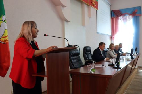 В Нурлате на сессии выбрали заместителя главы района