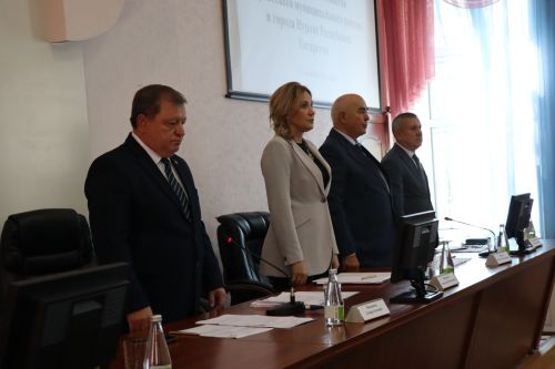 В Нурлате на сессии выбрали заместителя главы района