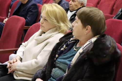 В Доме дружбы народов Нурлата прошел сход граждан, проживающих в мкр. Сахароваров
