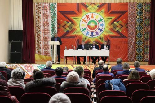 В Доме дружбы народов Нурлата прошел сход граждан, проживающих в мкр. Сахароваров
