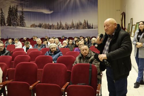 В Доме дружбы народов Нурлата прошел сход граждан, проживающих в мкр. Сахароваров