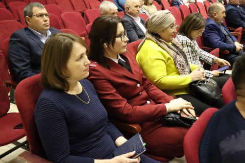 В Доме дружбы народов Нурлата прошел сход граждан, проживающих в мкр. Сахароваров
