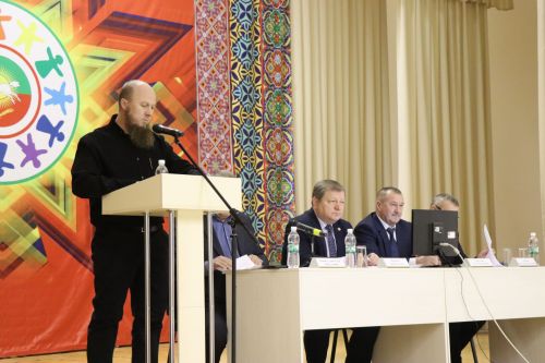 В Доме дружбы народов Нурлата прошел сход граждан, проживающих в мкр. Сахароваров