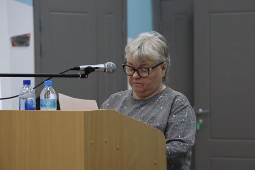 Жители микрорайона железнодорожников встретились с руководством района
