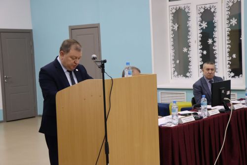Жители микрорайона железнодорожников встретились с руководством района