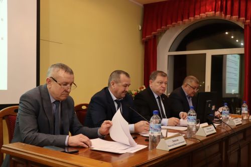 На встрече с жителями микрорайона «Центральный» наградили работников ООО «Жилье г.Нурлат»