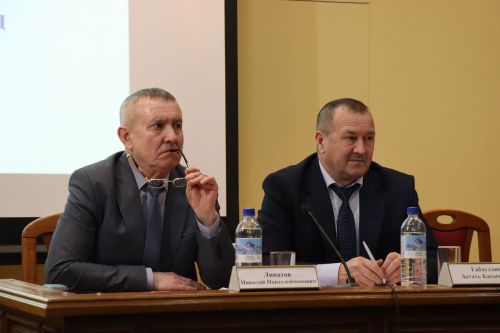 На встрече с жителями микрорайона «Центральный» наградили работников ООО «Жилье г.Нурлат»