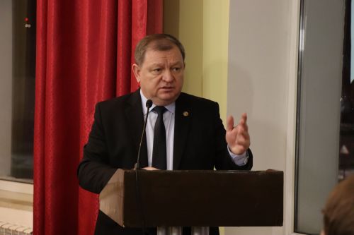 На встрече с жителями микрорайона «Центральный» наградили работников ООО «Жилье г.Нурлат»