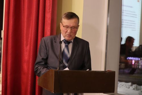 На встрече с жителями микрорайона «Центральный» наградили работников ООО «Жилье г.Нурлат»