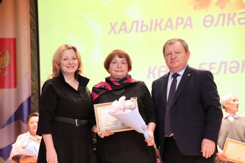 В Нурлате прошло мероприятие к Дню пожилых людей (+ фоторепортаж)