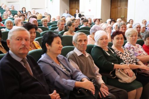 В Нурлате прошло мероприятие к Дню пожилых людей (+ фоторепортаж)