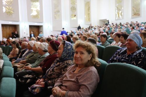 В Нурлате прошло мероприятие к Дню пожилых людей (+ фоторепортаж)