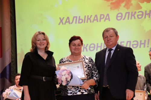 В Нурлате прошло мероприятие к Дню пожилых людей (+ фоторепортаж)