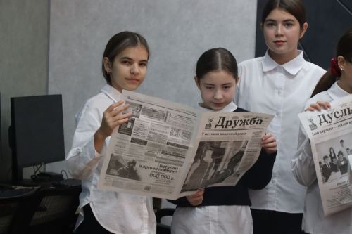 В «Нурлат-информе» подвели итоги творческого конкурса «Профессия, что дарит свет»